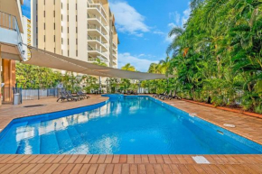 Sunny Side Up on The Esplanade with Balcony & Pool